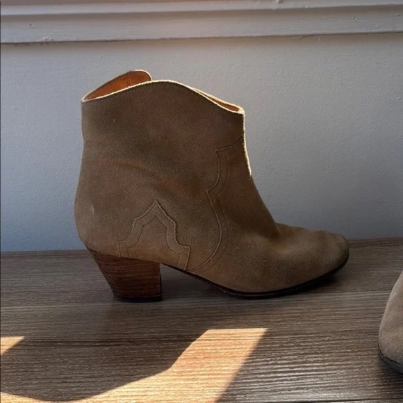 Isabel Marant Tan Suede Ankle Boots - Picture 11 of 11